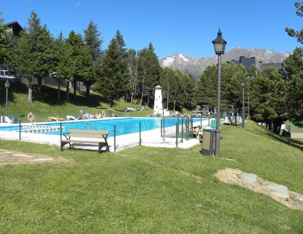 Estudio En Formigal Con Vistas A Las Pistas De Esqui Y Garaje - Esquia Sin Llaves Esterno foto